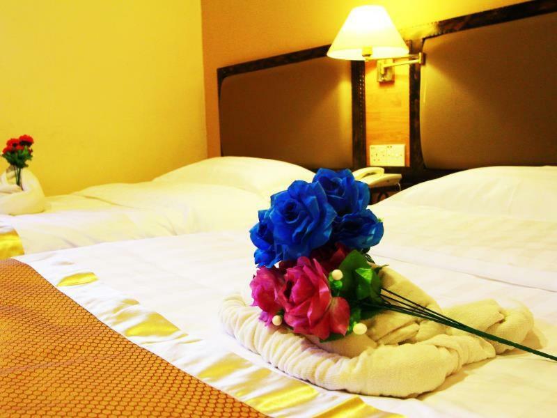Six Villa Inn Dungun Ngoại thất bức ảnh