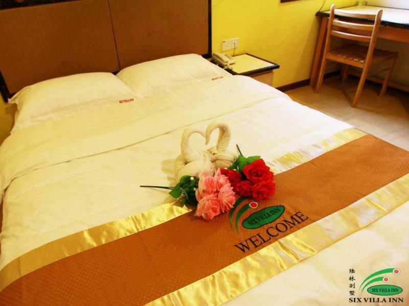 Six Villa Inn Dungun Ngoại thất bức ảnh